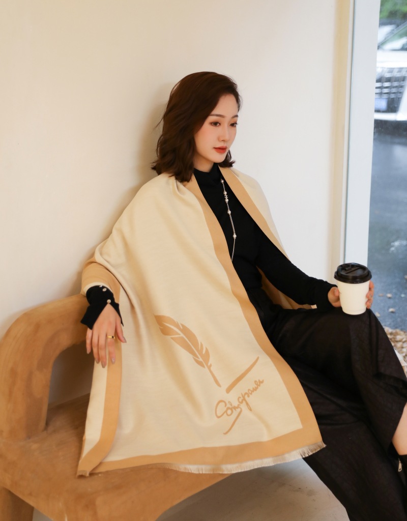 퀼 카키