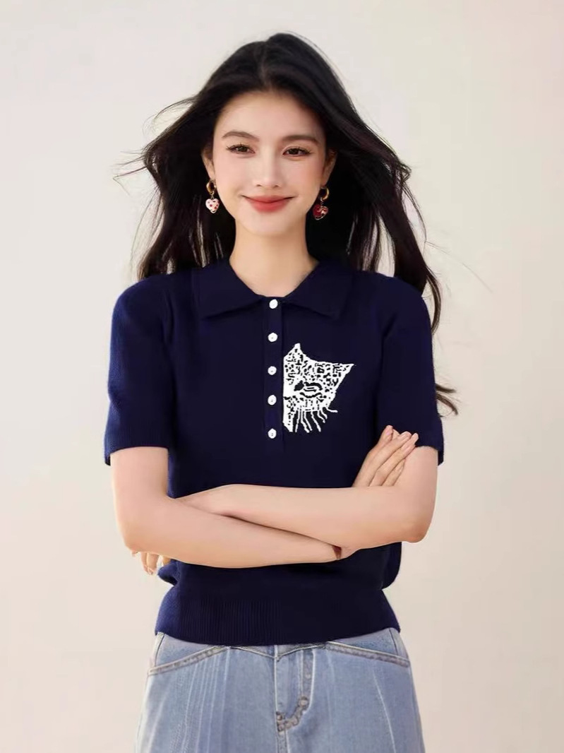 Áo thun polo nữ tay ngắn thêu họa tiết, phong cách Mỹ ôm body — màu xanh