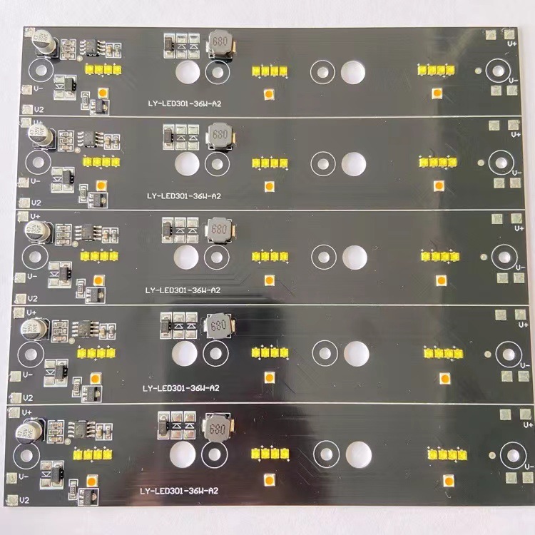 LED单排36w长条灯2525双色三组白光日行灯工作灯LED驱动电路板