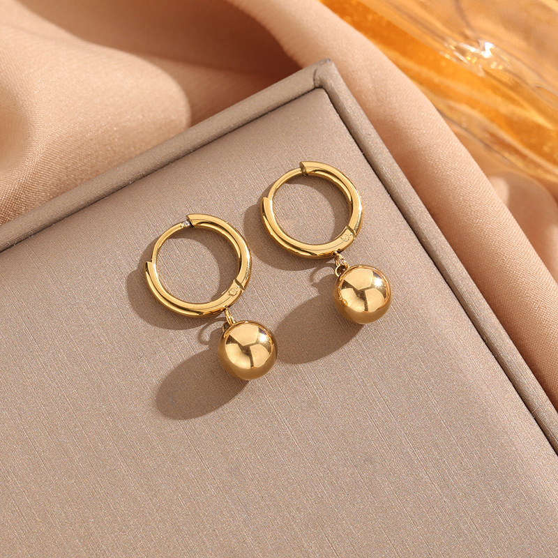 Autumn and Winter Earrings for Women, Korean Style Titanium Steel Ball Earrings, Normcore Ring, Small Ball, Gold Bean Earrings, Earrings, High-End