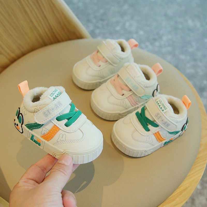 Winter children's fleece cartoon footwear for early age, shoes, sneakers, soft sole, 2 years