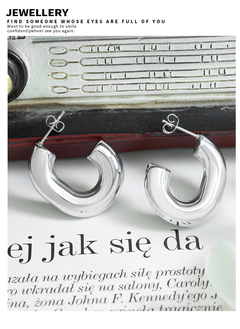10g Weight Earrings Classification 1 Pair Quantity Street Occasion Titanium Steel Material U Shape Pattern Women'S Gender Plating Design Simple Style Style Simple Style U Shape Titanium Steel Plating Earrings 1 Pair 9