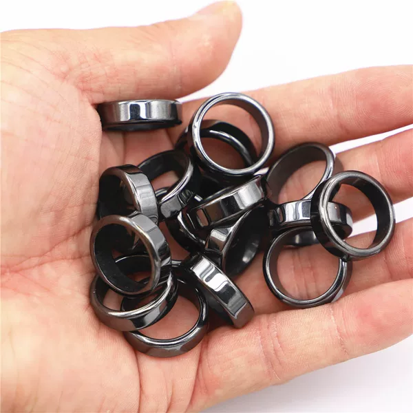 The latest hot selling explosion 6mm black gallstone hematite flat ring to remove negative energy non-magnetic