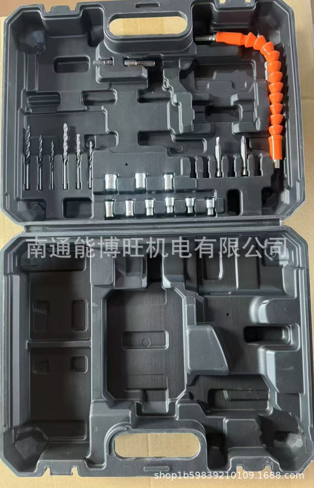 71595031c6e8e44892c57adf577134