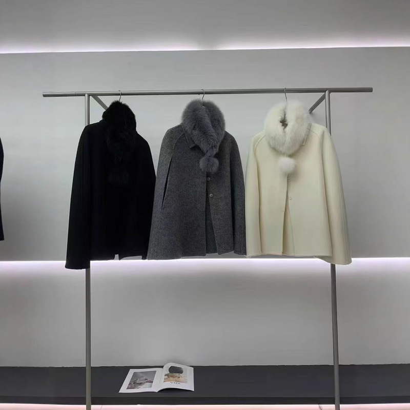 2025 New Autumn and Winter Double-Sided Wool Outwear Women's Mid-Length High-End Cape Fox Fur Collar Woolen Outwear