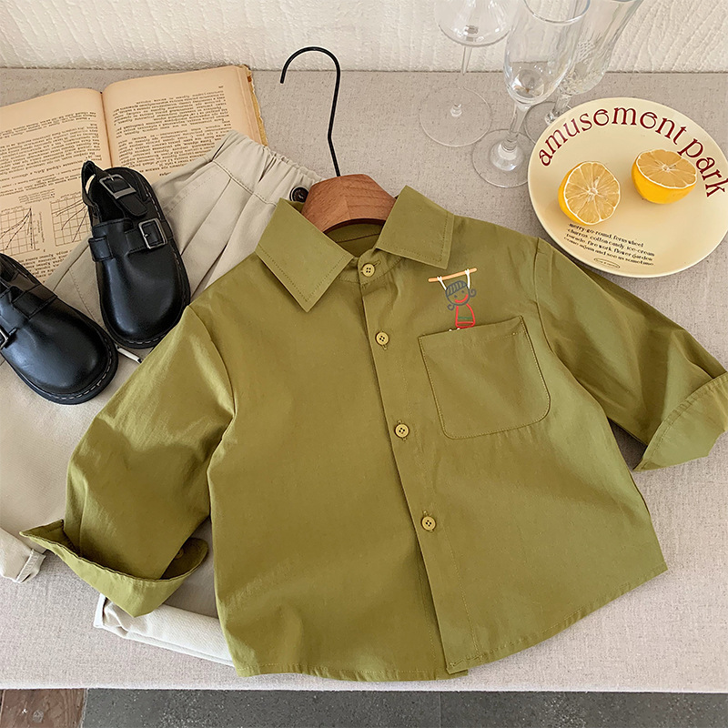 7069 ropa para niños camisas para niños primavera y otoño 2025 nueva camisa de manga larga para niños primavera chaqueta fina de celebridades de Internet primavera