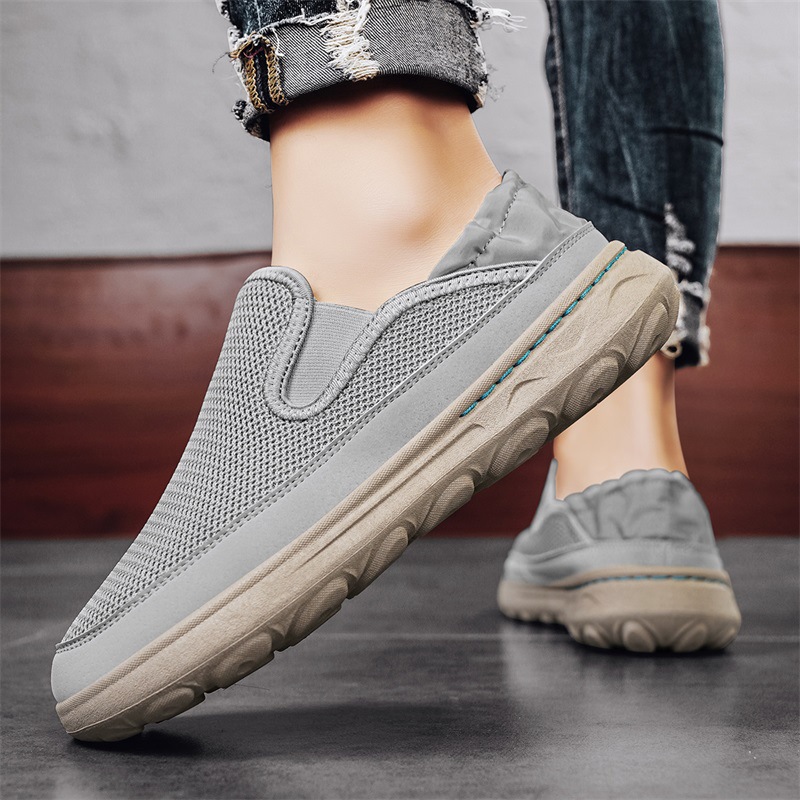 Zapatos casuales de hombre primavera-verano 2025, nuevos zapatos transpirables con suela gruesa de talón para hombre.