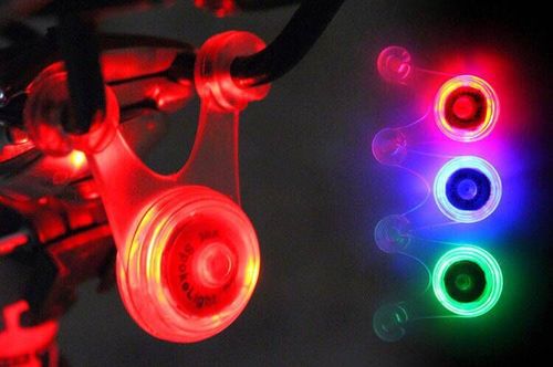 Bicycle seat tail light safety warning silicone light night riding frog light hot wheel flash small hanging light