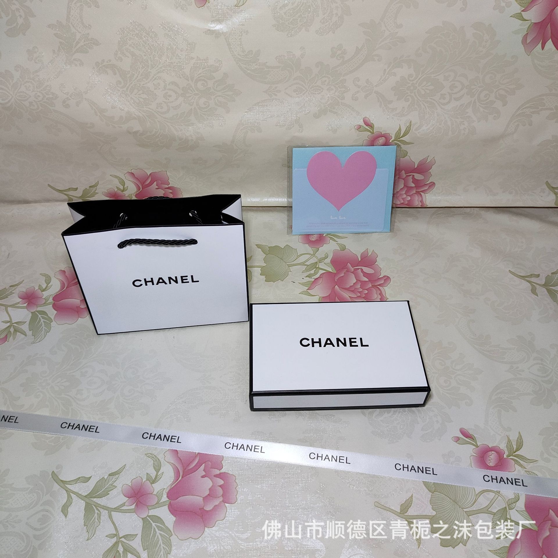 专柜Ch口红盒香奈家口红香水礼盒香奶奶泡沫洁面乳包装盒手袋
