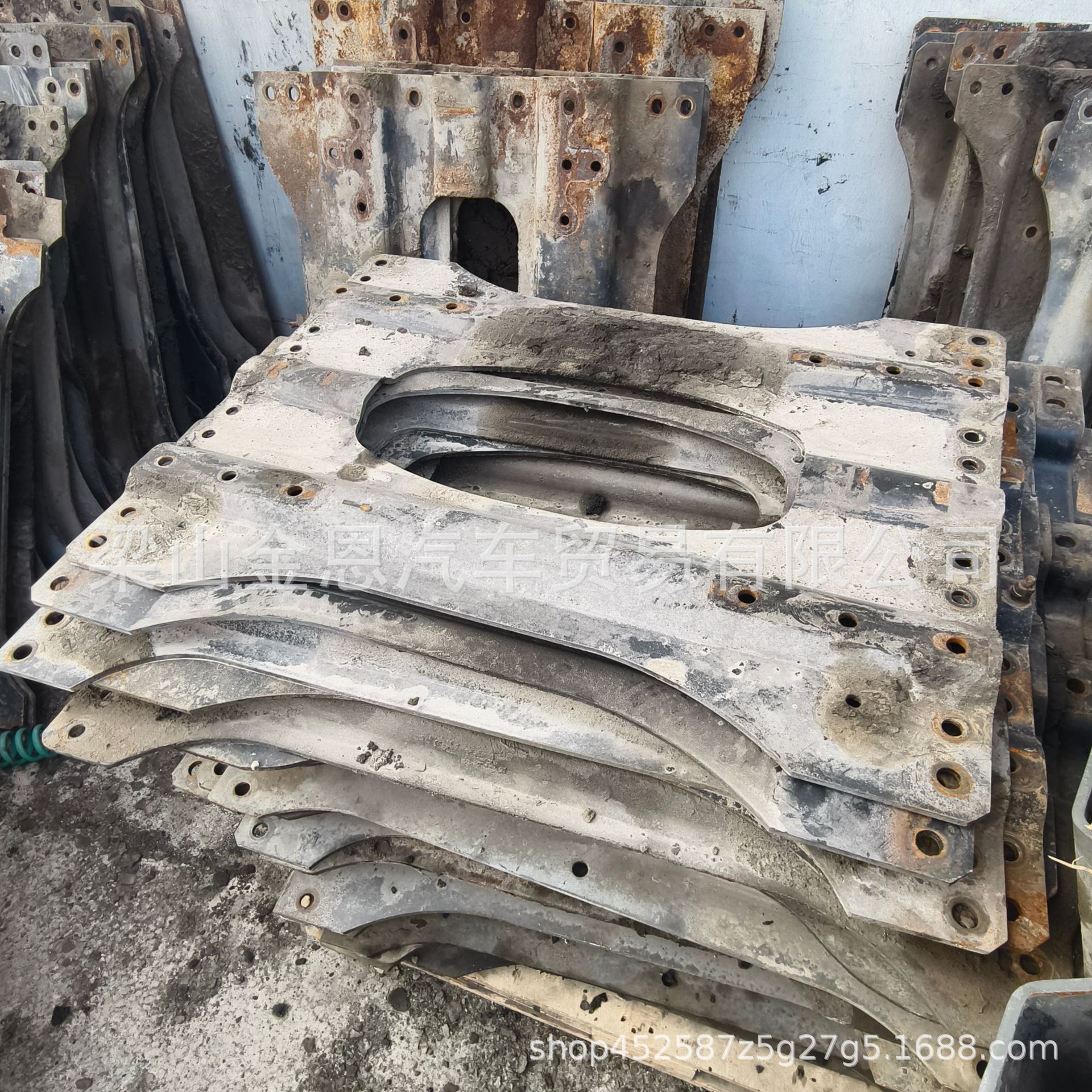 African Used Trailer Engines, 13-Ton and 16-Ton Axles, Towing Dump Truck Axles, Fuhua Axles, Spring Plates