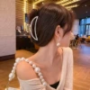 70#(Pearl model) Elegant crescent.Grabbing