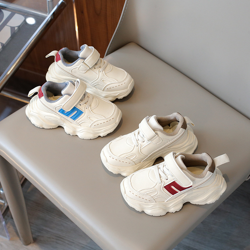 2026 otoño nuevos zapatos para niños al por mayor varones impermeables zapatos casuales para bebés zapatos para niños zapatos para padres