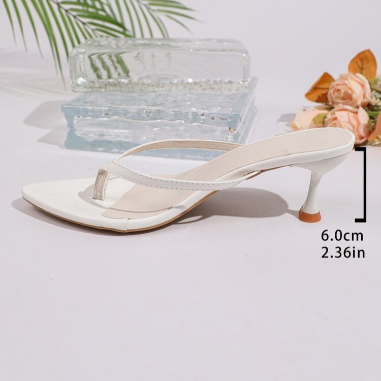 Cross-border foreign trade 2026 summer French-style square-toed low-heel slippers for women, white flip-flop sandals for outdoor wear, versatile shoes for commuting