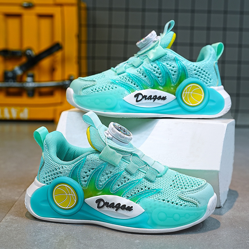Pojkars basketsportskor med vridbart spänne för träning_voghion.com