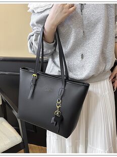 Retro extra large capacious fashionable universal one-shoulder bag