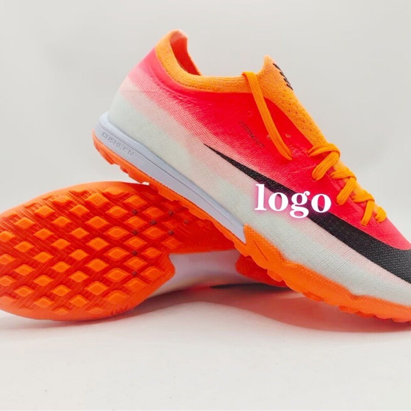 Manufacturer's foreign trade C. Ronaldo Mercurial 17 FG low-top Vapor football shoes for men, professional training soccer shoes Manufacturer's foreign trade C. Ronaldo Mercurial 17 FG low-top Vapor football shoes for men, professional training soccer shoes