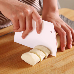 Slicer Knife, Plastic Scraper, Oil Scraper, Cake Cream Soft Scraper, Bread Dough Cutter, Pp Scraper, Dough Knife