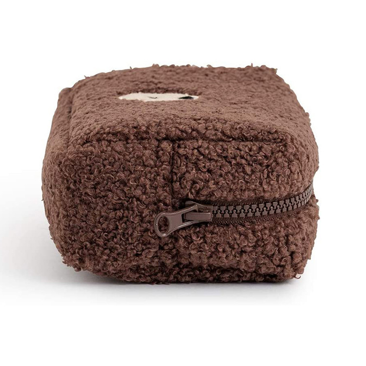 ����ë�޻�ױ���ɰ�Ůʿ�������ð�����޻�ױ����Я��ױ��