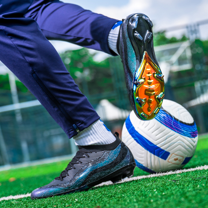 Professional Soccer Shoes With Studs And Electroplated Soles Unisex_voghion.com