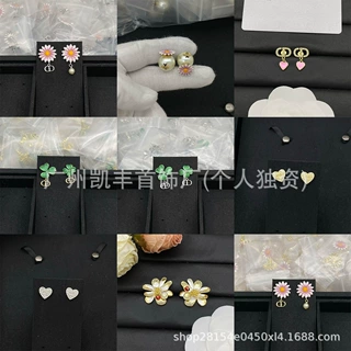 2026迪家对版带标轻奢时尚百搭耳钉猪鼻子高级感小众设计厂家直销