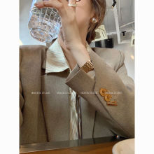 廓形西装外套女秋季新款大码复古宽松显瘦休闲西服小个子