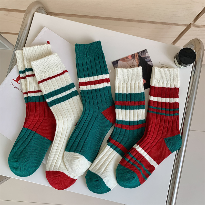 Red and Green Striped Christmas Stockings Children's Mid-length Stockings Ins Trendy Autumn and Winter Thickened Warm Knitted Stacking Stockings Japanese Style Stockings