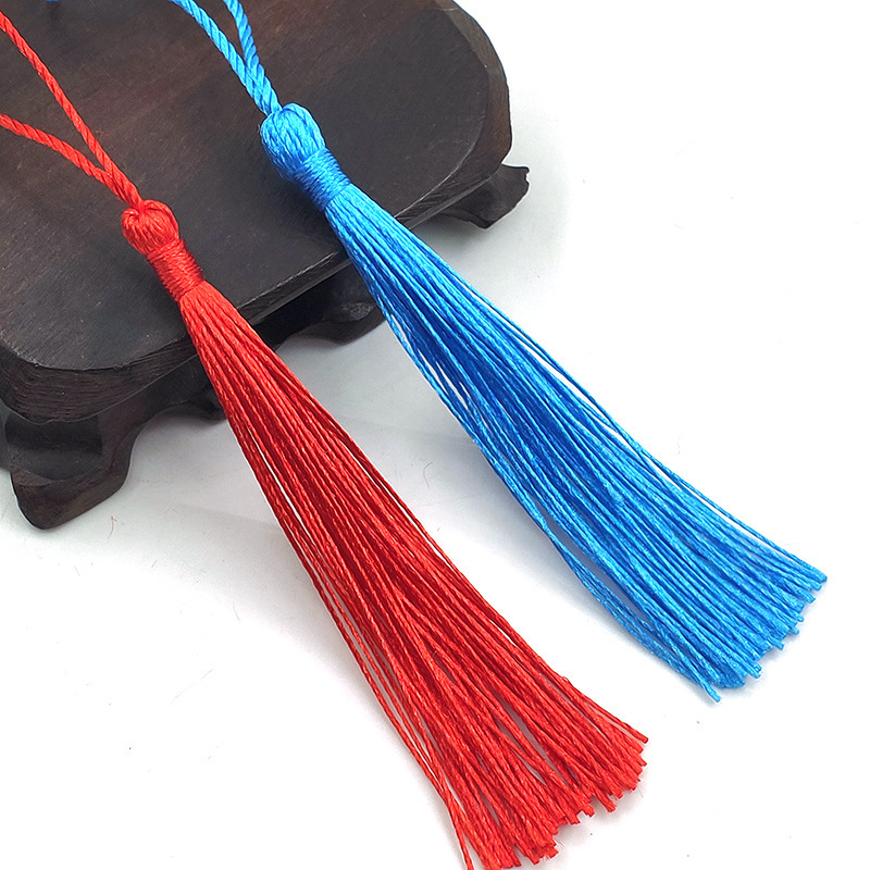 Small Tassel Bookmarks in Stock, Gift Boxes, Fans, Chinese Knots, Vertical Small Tassels, Candy Boxes in Stock, Wholesale from Manufacturer Small Tassel Bookmarks in Stock, Gift Boxes, Fans, Chinese Knots, Vertical Small Tassels, Candy Boxes in Stock, Wholesale from Manufacturer
