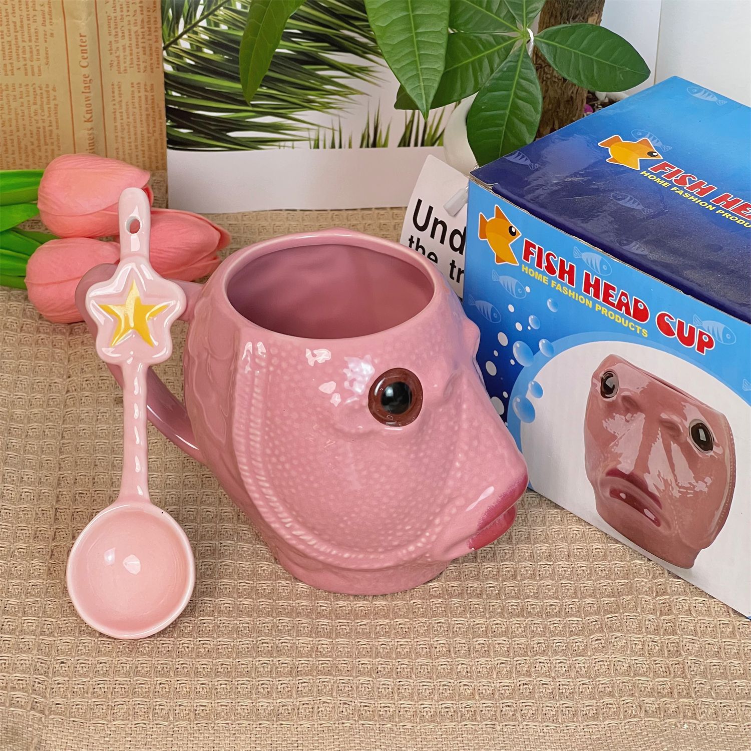 Divertido creativo taza de agua de pescado verde taza de cerámica tallado en arena taza de marca taza parodia de la fama en línea taza extraña