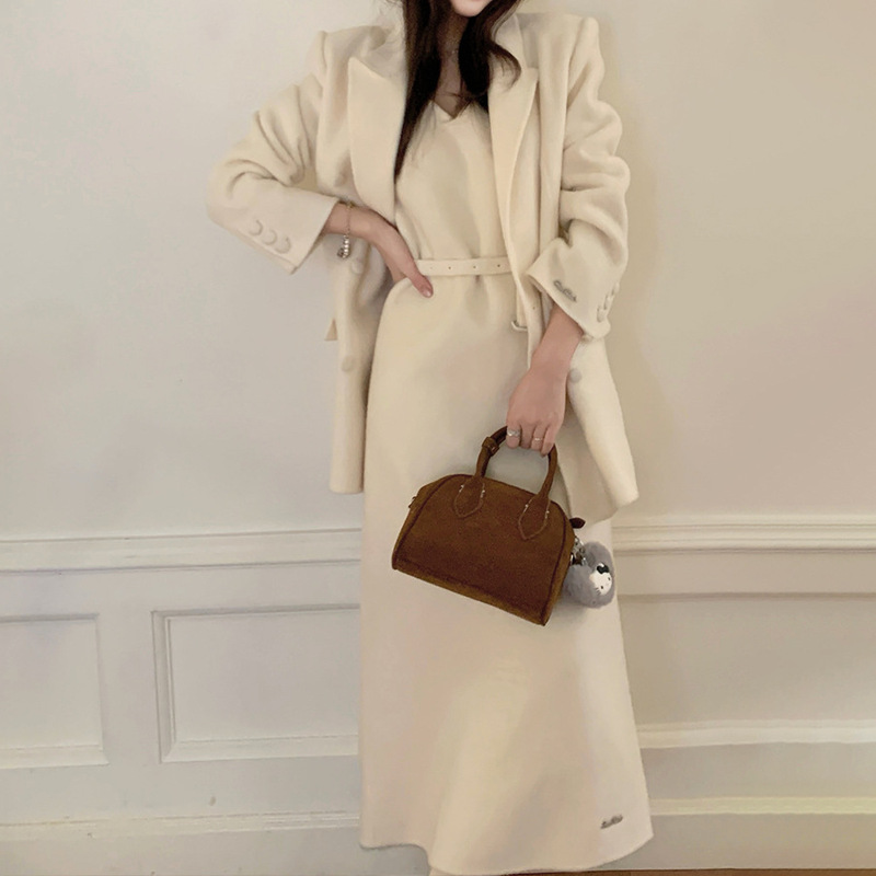 25 Winter New Style Korean Double-Sided Hand-Stitched Cashmere Wool Coat Suit Jacket Vest Long Skirt Set Xg-1213 25 Winter New Style Korean Double-Sided Hand-Stitched Cashmere Wool Coat Suit Jacket Vest Long Skirt Set Xg-1213