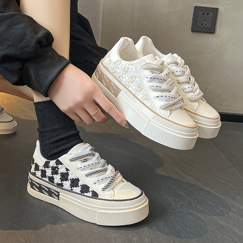Xiaoxiangfeng checkerboard canvas shoes for women  new niche design ins trendy thick-soled versatile small white sneakers