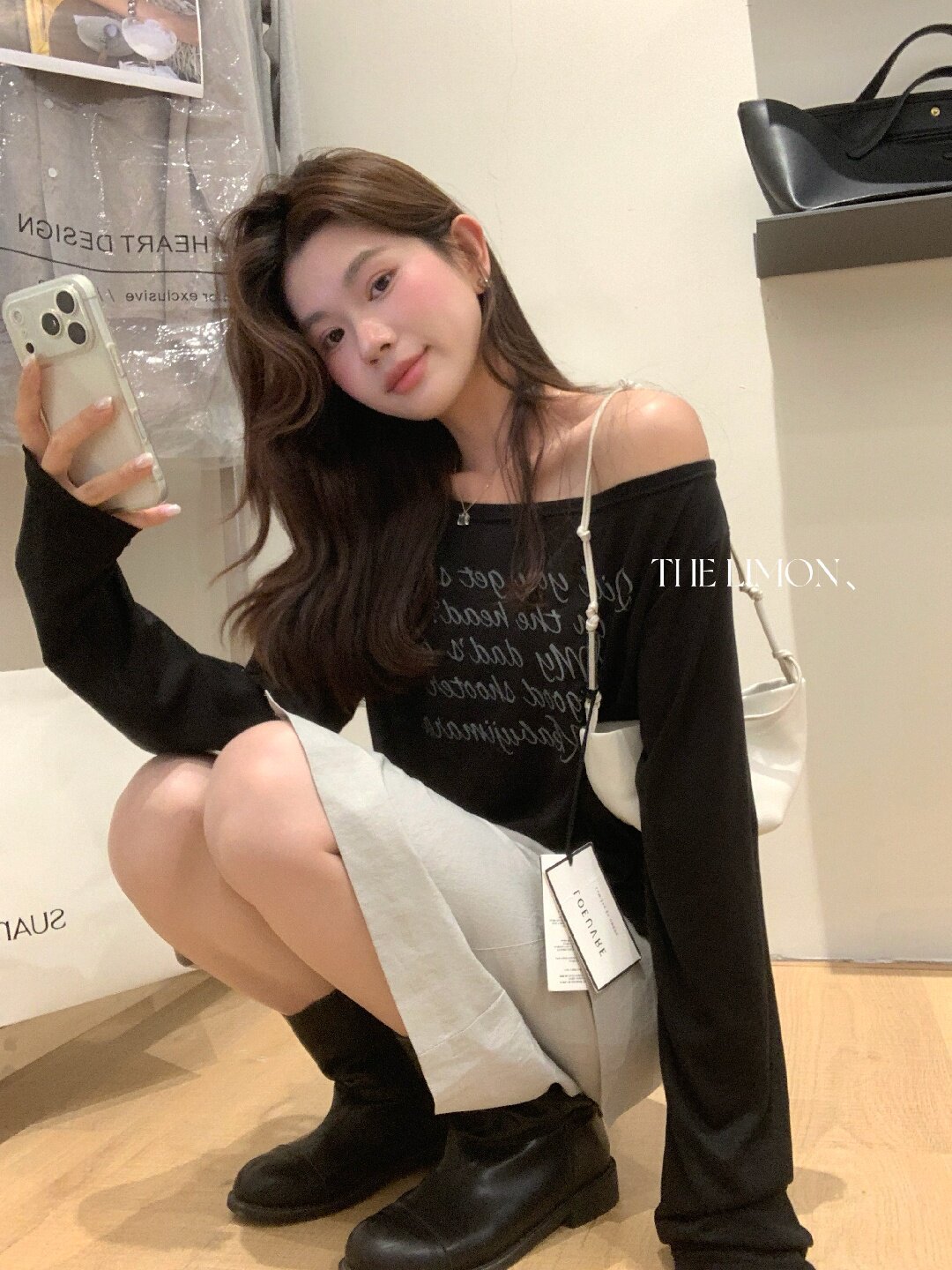 Áo thun nữ tay dài cổ tròn in chữ, phong cách Hàn Quốc, chất liệu cotton thoáng mát — màu đen, màu trắng, màu xám, màu vàng chi tiết 67