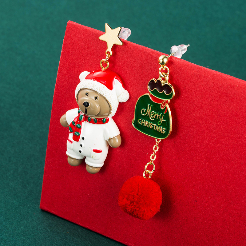 Christmas Series Alloy Resin Bear Gift Box Ball Earrings Wholesale Nihaojewelry display picture 6