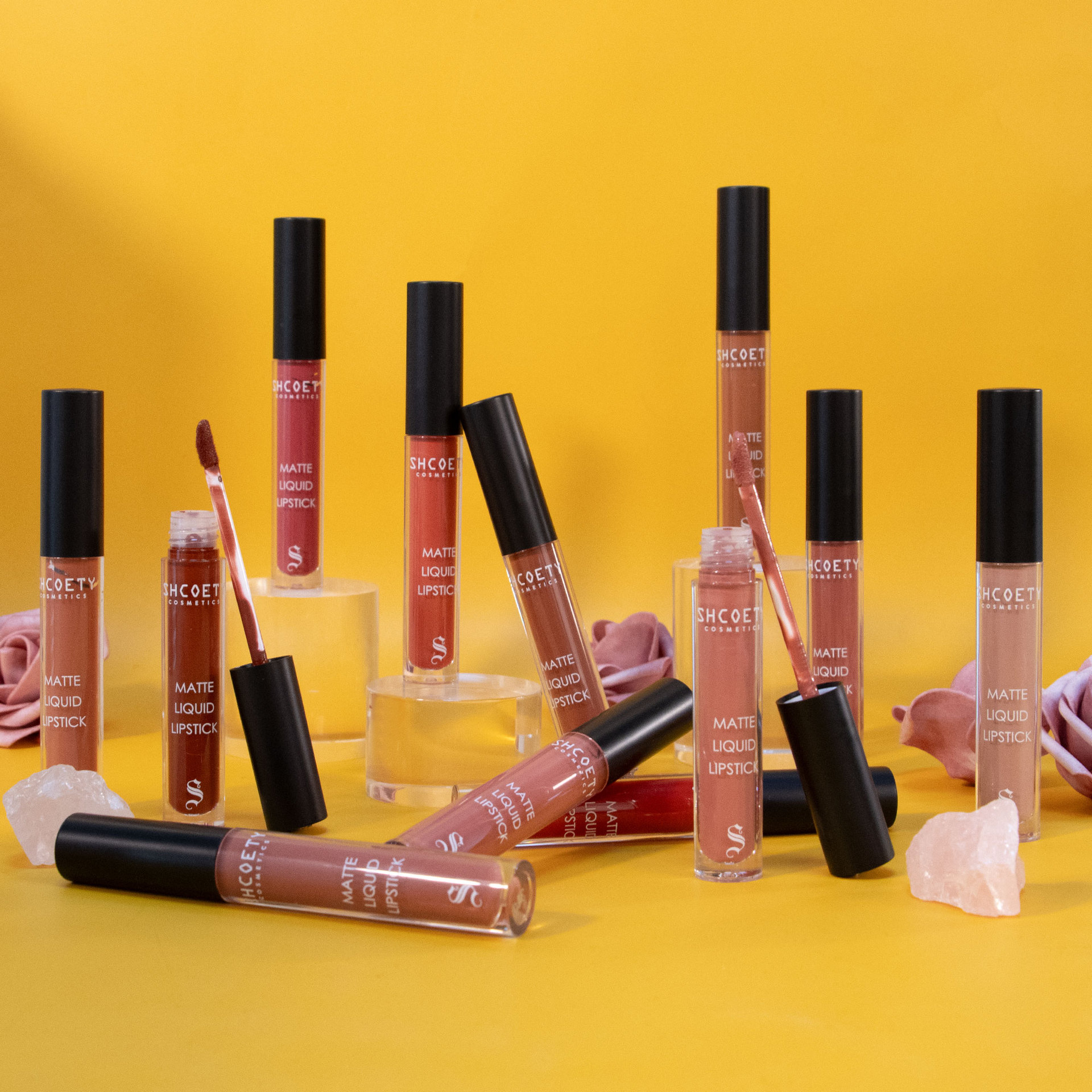 SHCOETY matte lip gloss Cross-border European and American lip and cheek dual-purpose lipstick lip gloss, long-lasting without fading and not sticking to the cup undefined