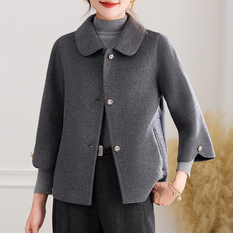毛呢外套女小个子中年妈妈秋冬装时尚洋气短款高端双面羊绒大衣