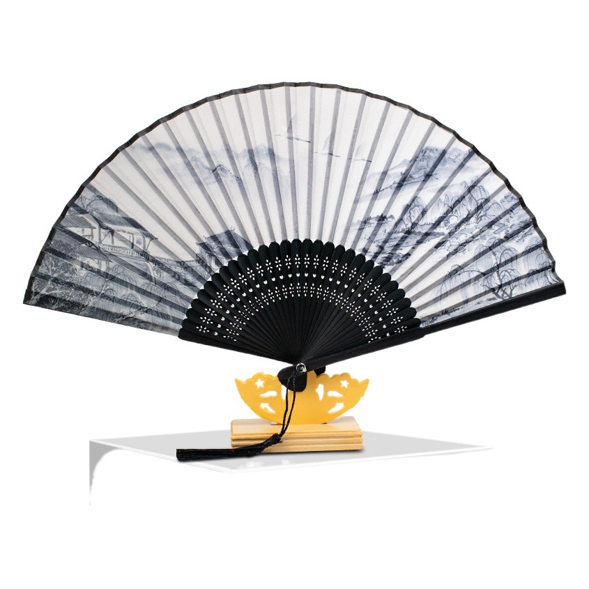 Hay en stock estilo chino pequeño ventilador venta al por mayor SEDA-como Cabeza Verde 6 pulgadas de los hombres pequeños flor-perforación hilo ventilador de seda paisaje familia