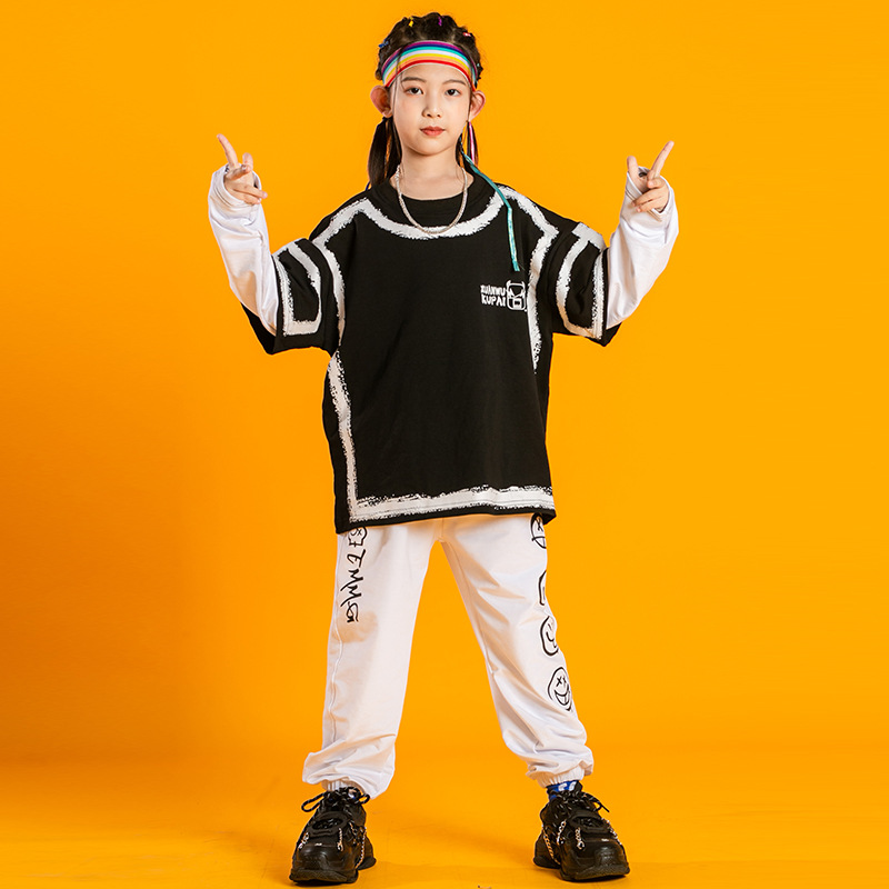 Ventas mensuales [500 +] nueva ropa de rendimiento para niños Estilo occidental niños medianos y grandes Niños de manga larga de dos piezas de moda suelta