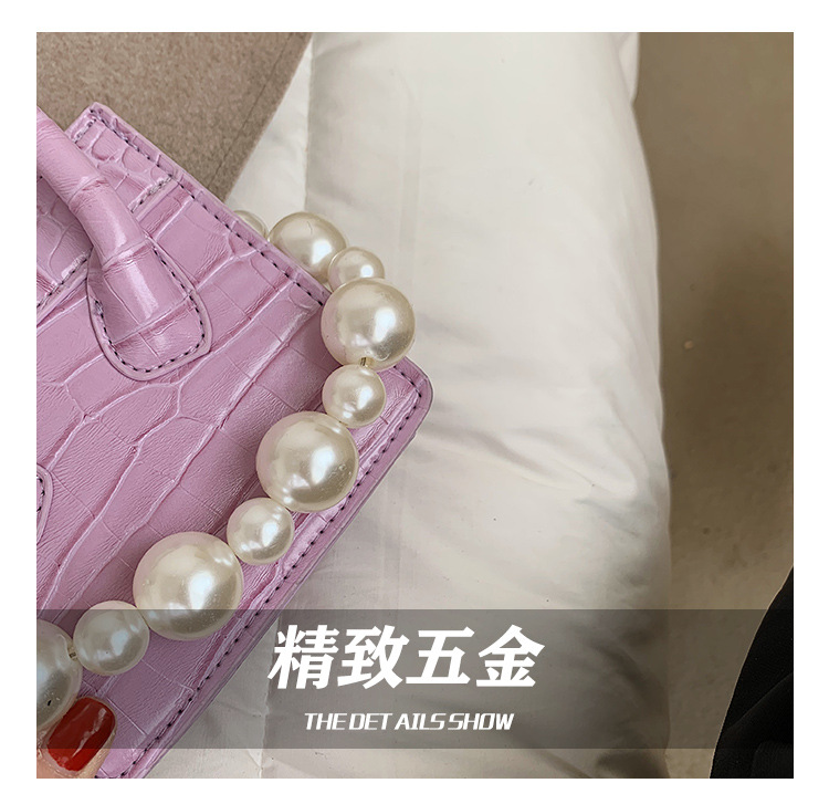 Fashion Pearl Chain Stone Pattern Bag display picture 18