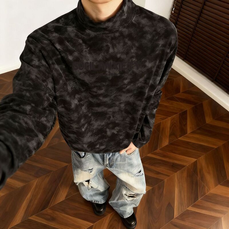 Loose Tie-Dye Thermal Long-Sleeve T-Shirt with Crocodile Letter Print, Versatile Half-High Collar, Warm Autumn and Winter Top for Young People Loose Tie-Dye Thermal Long-Sleeve T-Shirt with Crocodile Letter Print, Versatile Half-High Collar, Warm Autumn and Winter Top for Young People