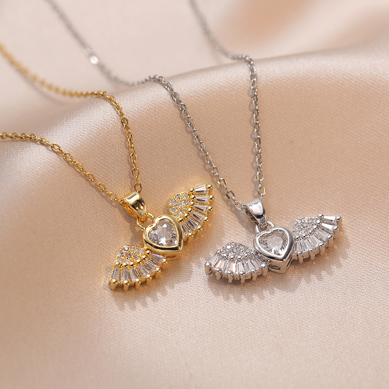 40g Weight Pendant Necklace Classification 1 Piece Quantity Titanium Steel Sweet Heart Shape Wings Diamond Pendant Necklace