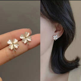 四叶草幸运草猫眼石耳钉女小众设计耳环新款潮小巧精致耳饰水晶