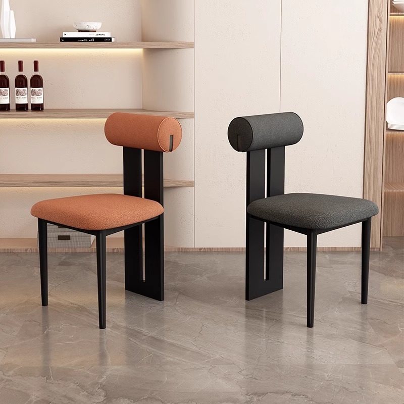 Sillas de comedor de madera maciza sillas de maquillaje modernas sillas de maquillaje artísticas sillas de hipopótamo medievales de alta calidad simple de alta gama