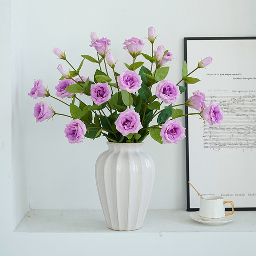 High-end 3-head moisturizing lisianthus artificial flower light luxury hotel wedding decoration live source manufacturer wholesale