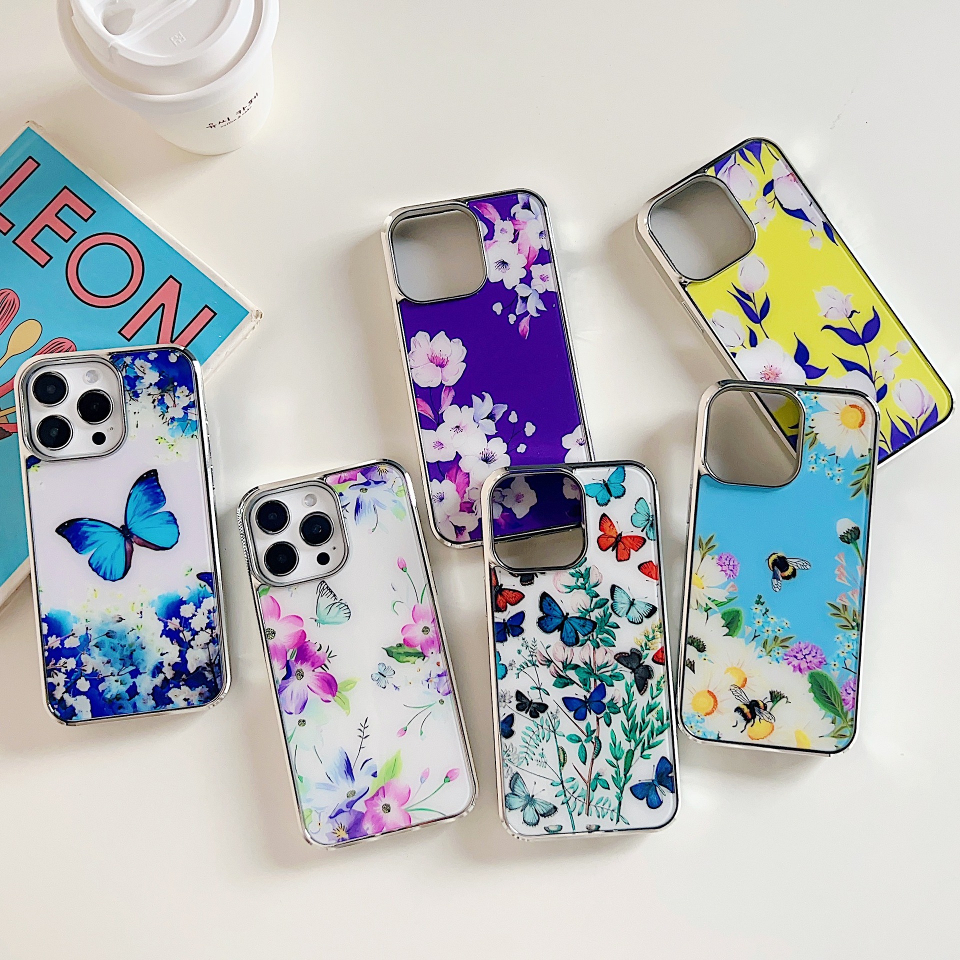 小清新动物花朵适用iPhone15ProMax手机壳苹果14电镀13外贸保护套