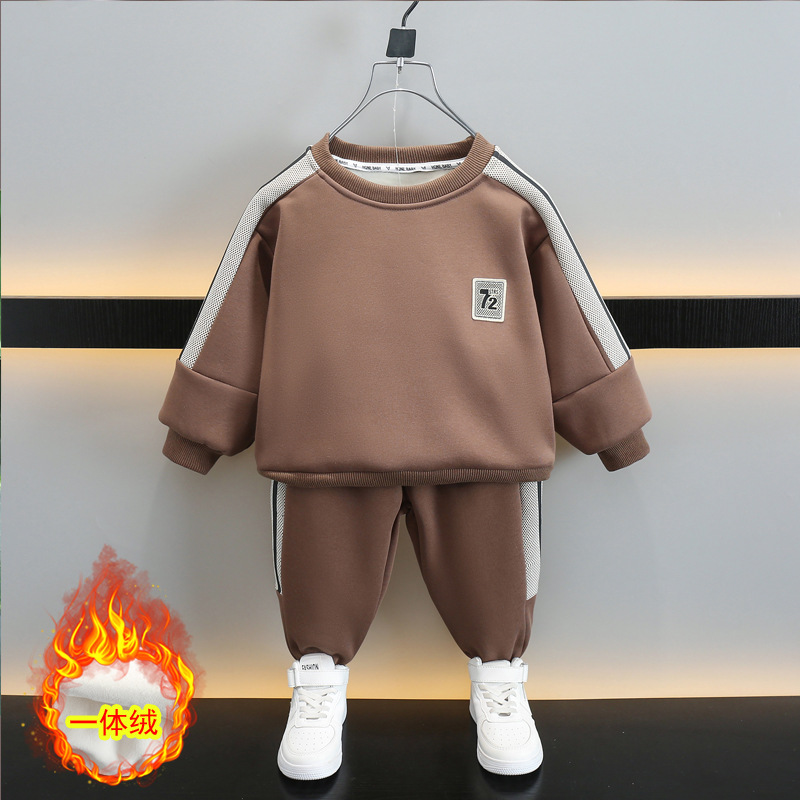 6744 traje de suéter para niños más terciopelo engrosamiento ropa de invierno para niños 2025 otoño e invierno nuevo traje deportivo para bebés de dos piezas
