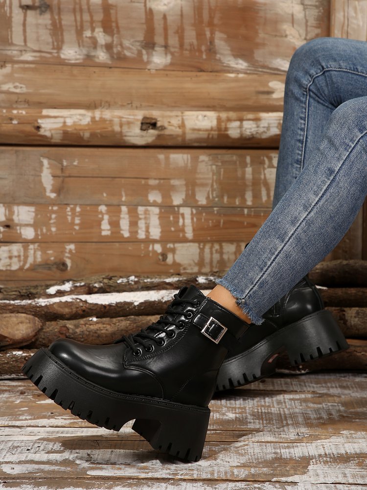 Dicke Sohlen für Damen 2024 neue große Größe vielseitiges Temperament bequeme Gürtelschnalle modische Martin-Stiefel_voghion.com