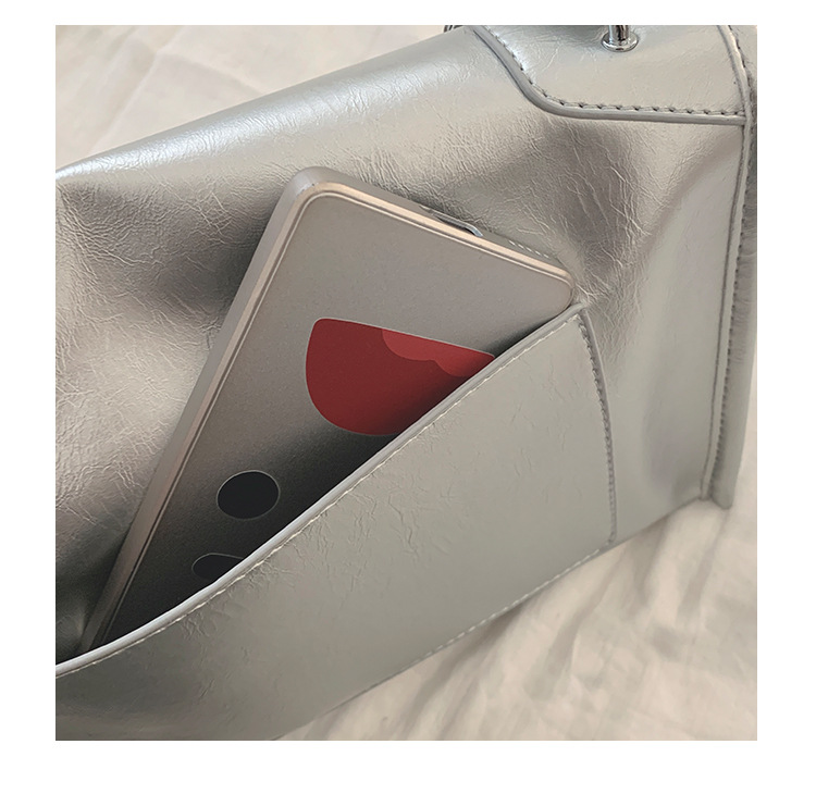 Borsa a tracolla da donna elegante design capiente e alla moda_voghion.com