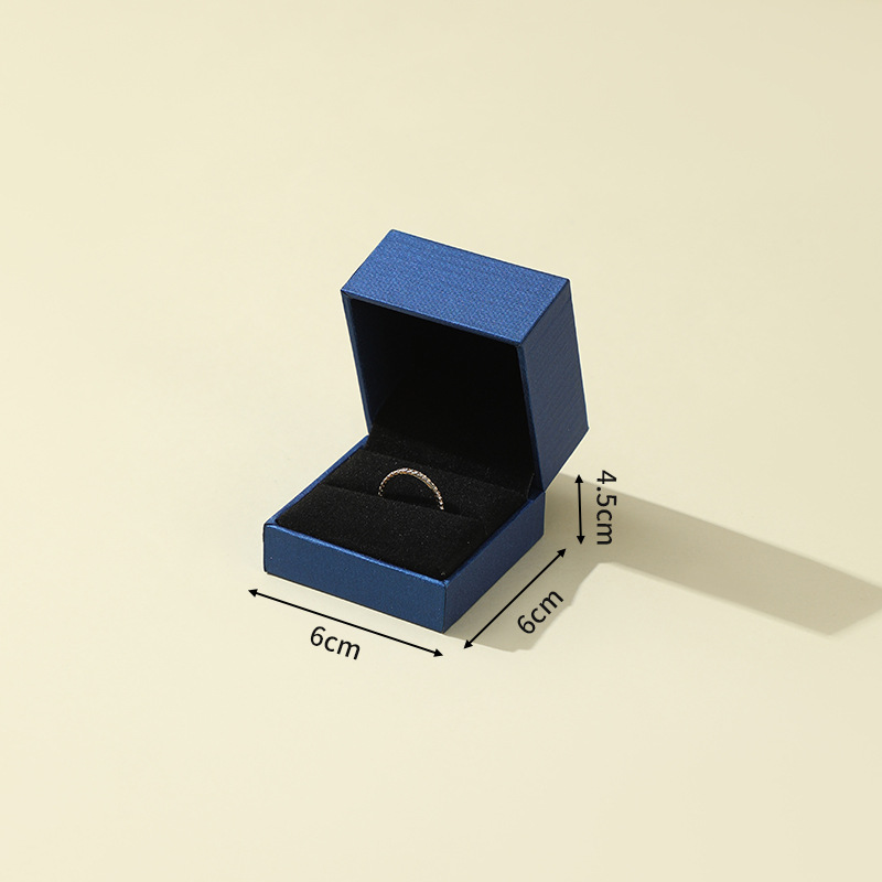 Spot caja de embalaje de joyería de ángulo recto propuesta de matrimonio anillo de confesión embalaje de anillo de diamantes caja de joyería caja de tapa de alta gama