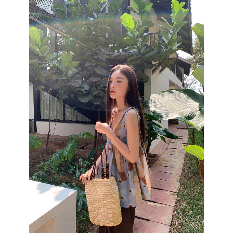 Simple Casual Artistic Printed Shoulder Strap Vest for Women, Super Stylish Top for Summer Beach Vacation Simple Casual Artistic Printed Shoulder Strap Vest for Women, Super Stylish Top for Summer Beach Vacation