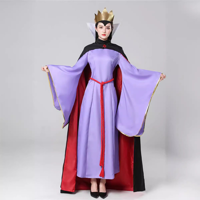 グリム童話白雪姫の後のお母さんの役は悪辣な皇后の継母のコスプレの劇の演出の服装を演じます。|undefined