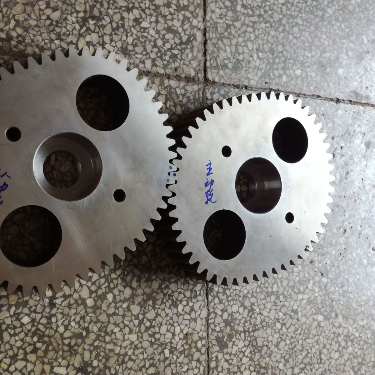 非圆齿轮的设计与制造，非圆齿轮箱的设计与制造